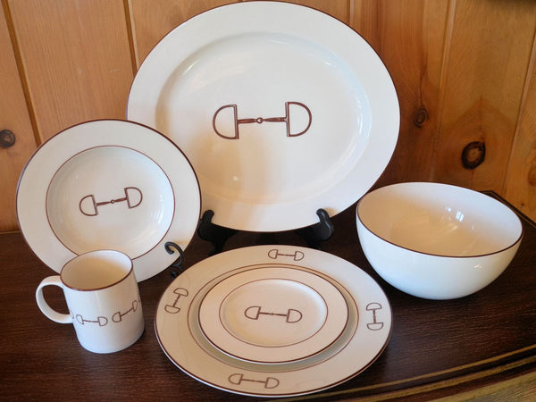 "A Little Bit" Dinnerware