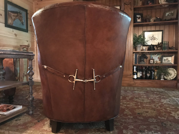 Leather chair with snaffle accent